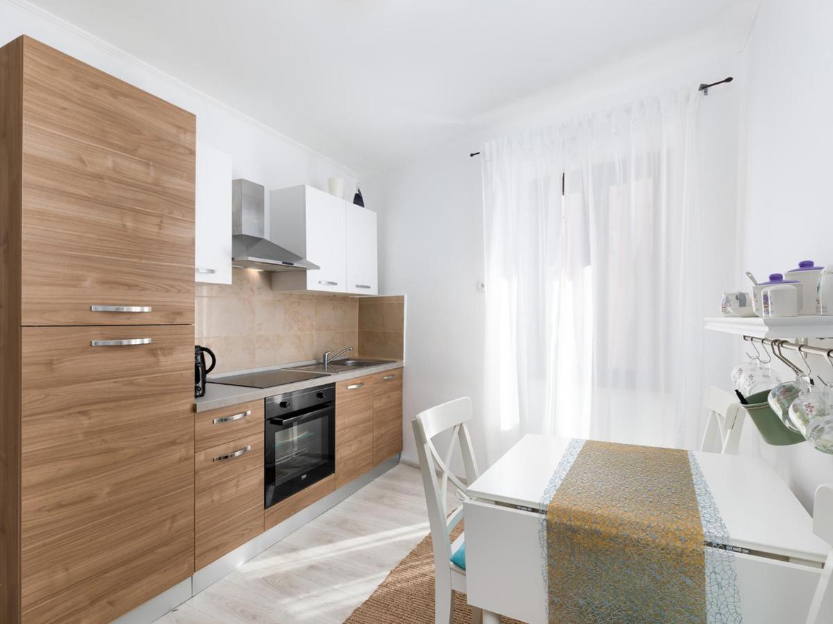 Apartment Tre Cuori By Irundo Ровинь Экстерьер фото